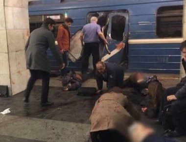 Έκτακτο: Καρέ καρέ η σύλληψη του εγκεφάλου της σφαγής στην Αγ. Πετρούπολη (βίντεο)